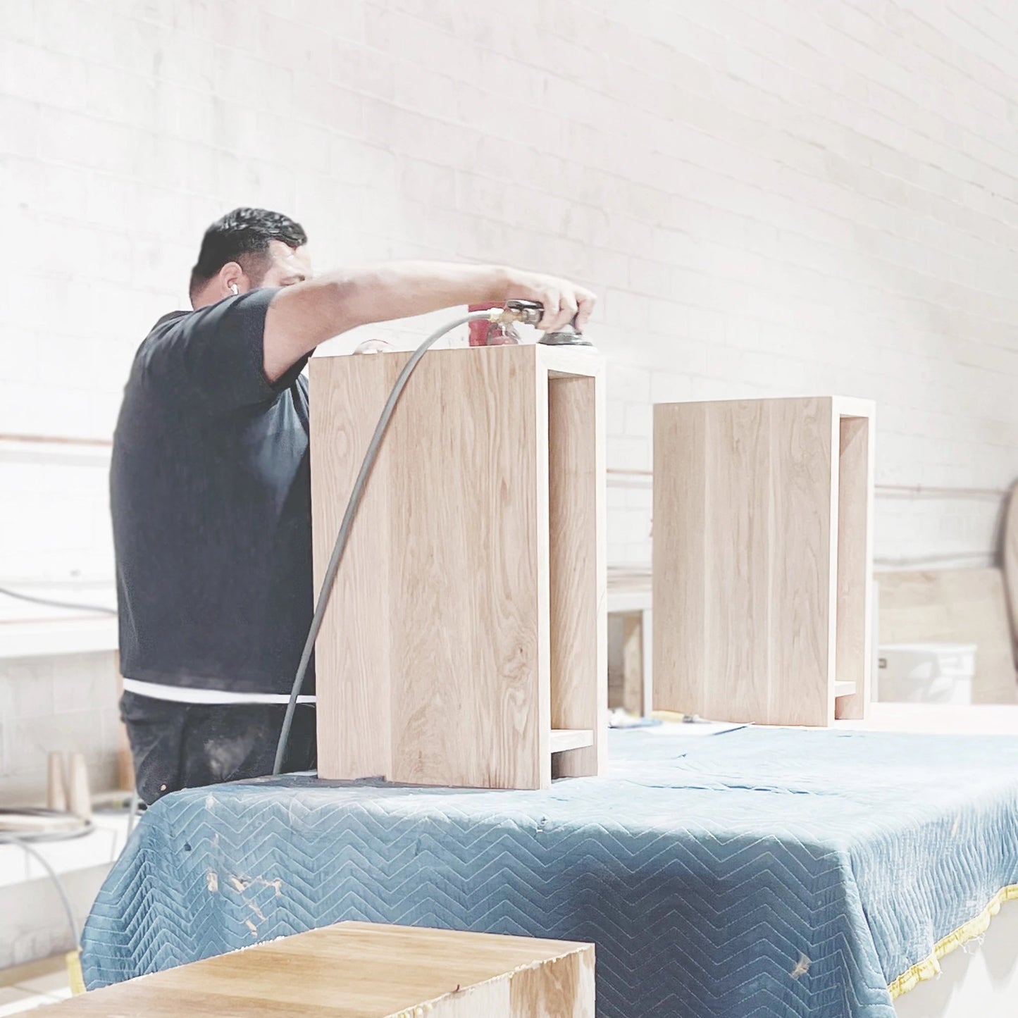 Table de chevet empilable