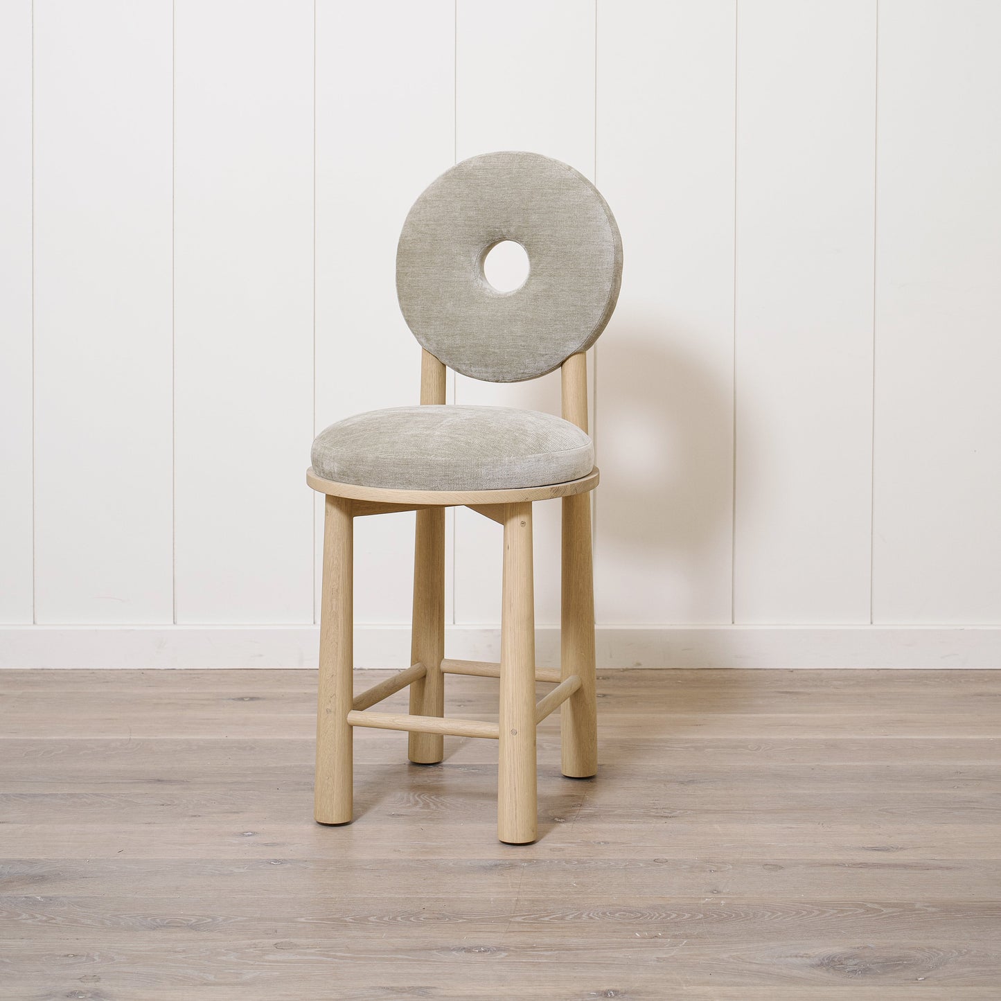 Tabourets de comptoir à boutons