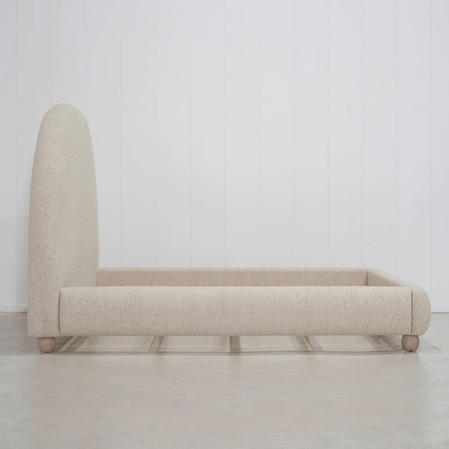 Christophe Bed