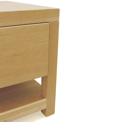 Table de chevet en caisse