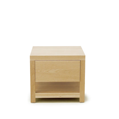Table de chevet en caisse