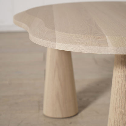 Table basse abstraite