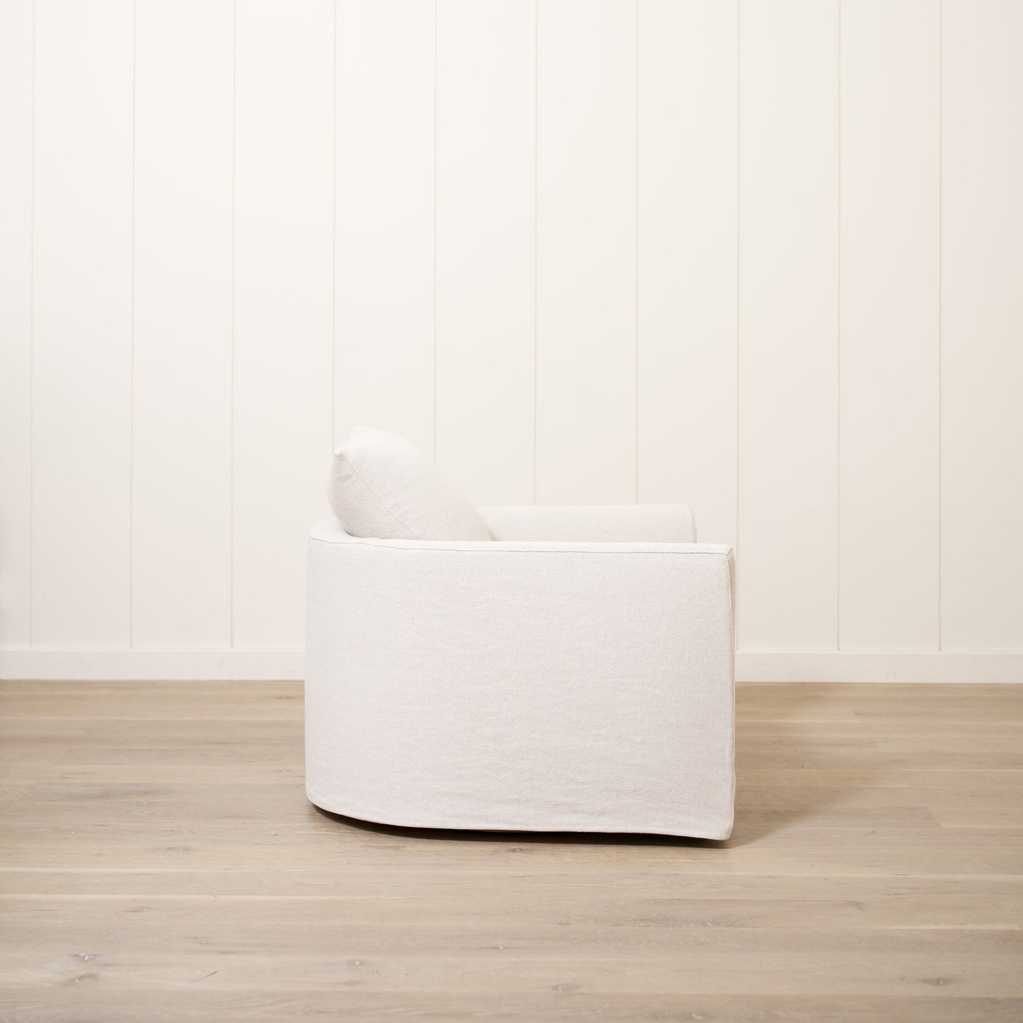 Chaise McGrath M