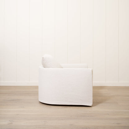 Chaise McGrath M