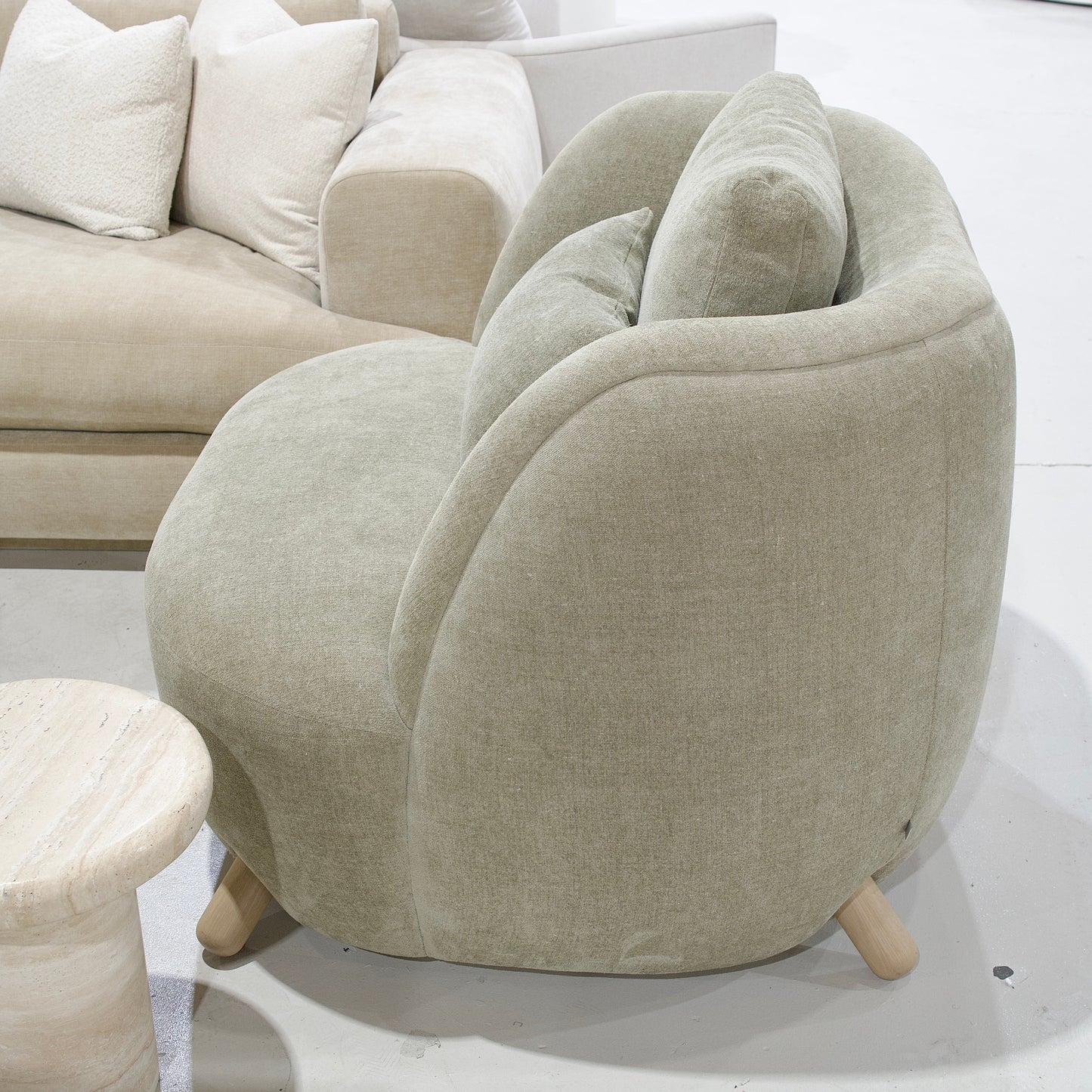Chaise Cora