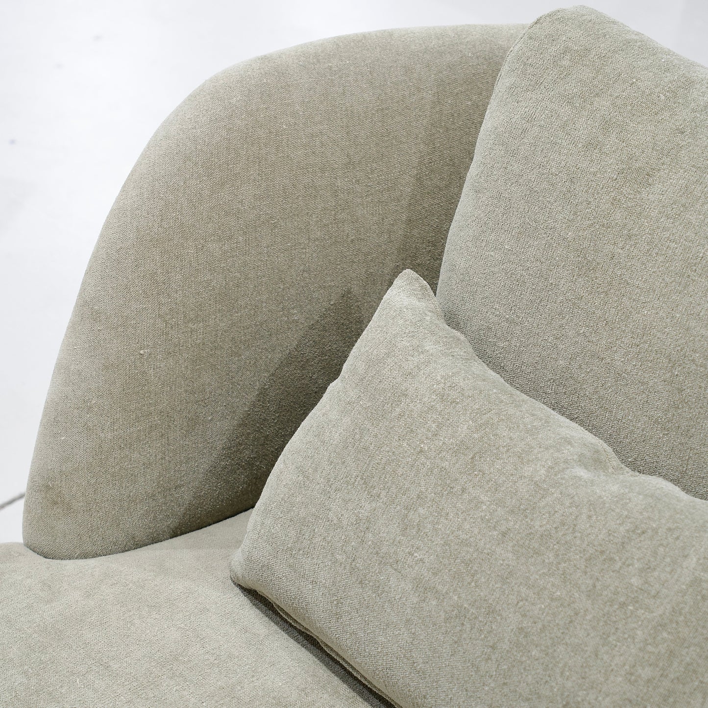 Chaise Cora