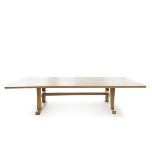 Table à manger en foin
