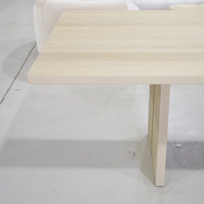Table à manger divisée