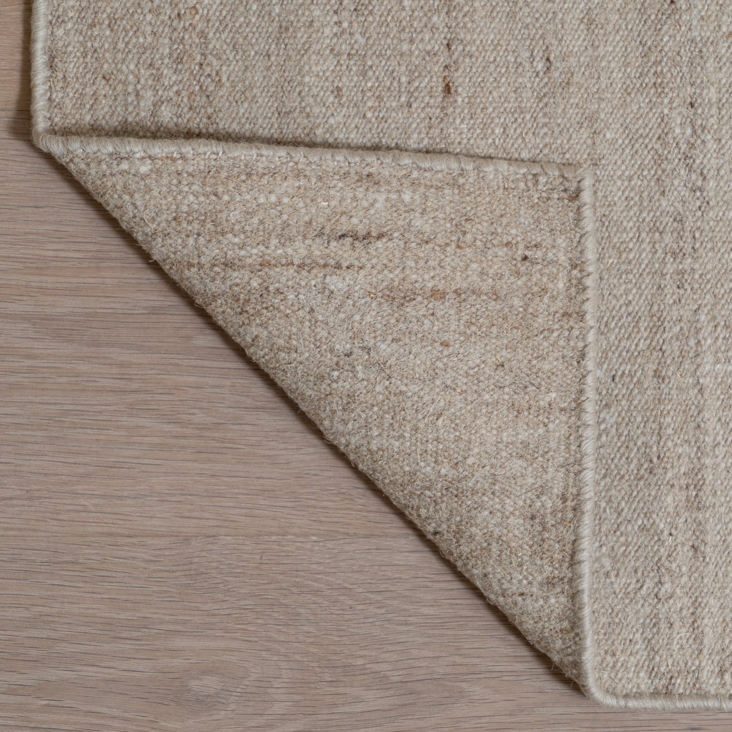 Tapis tissé à plat