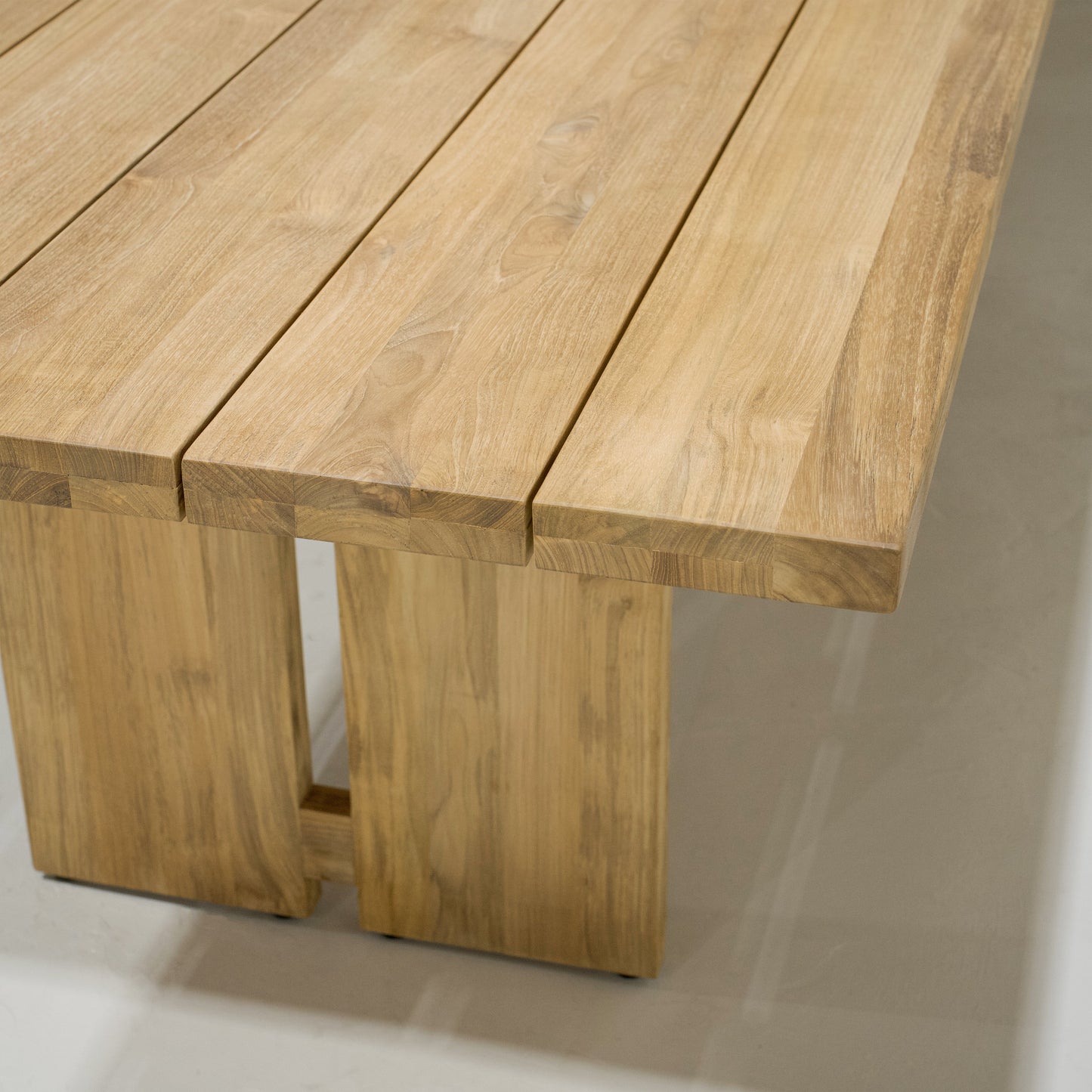 Table à manger d'extérieur divisée