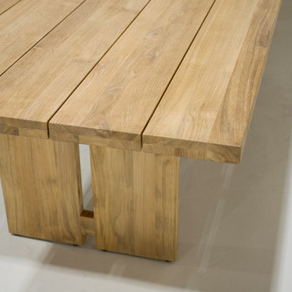 Table à manger d'extérieur divisée