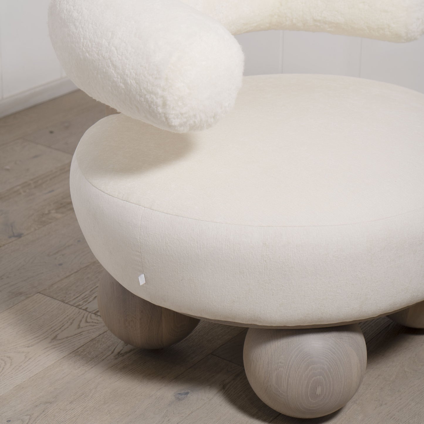 Chaise Aurora