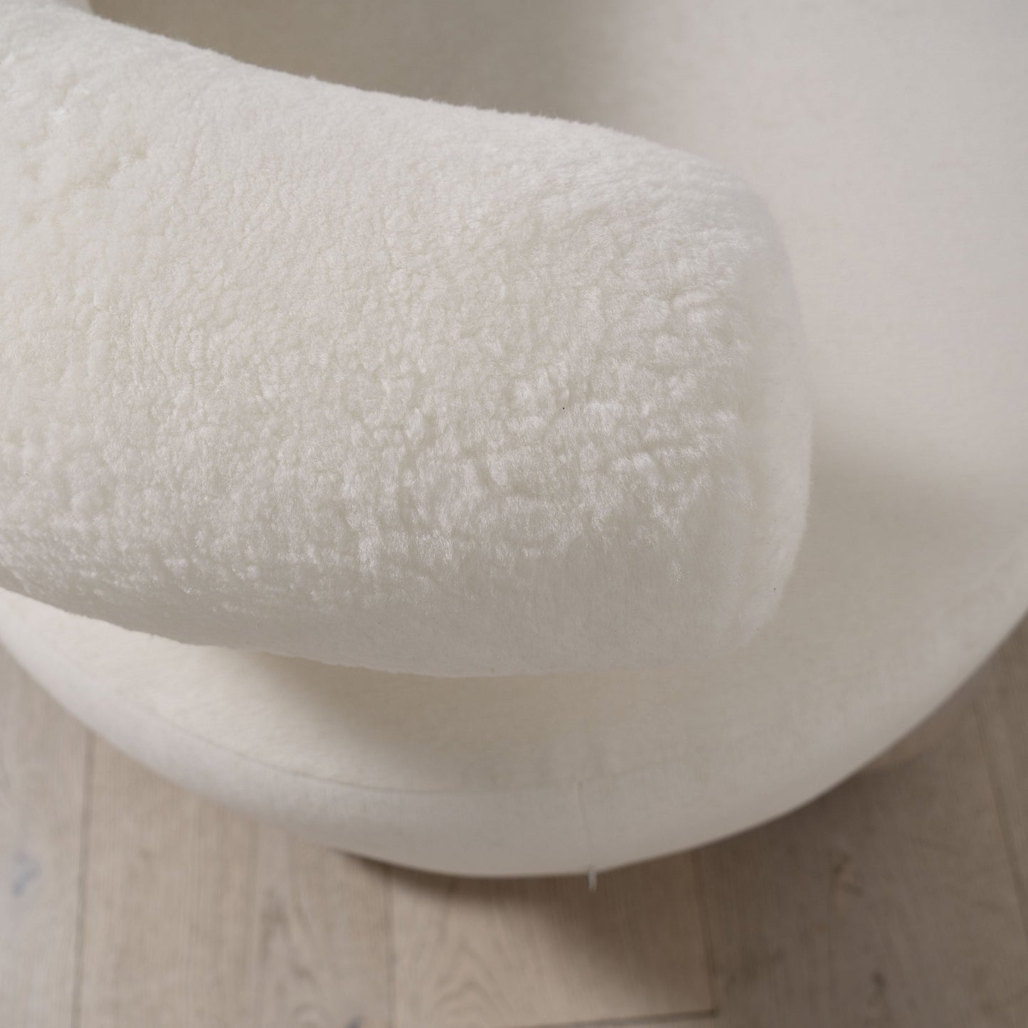 Chaise Aurora