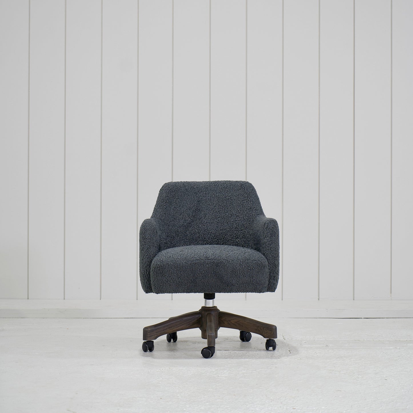 James - Chaise de bureau avec base en chêne