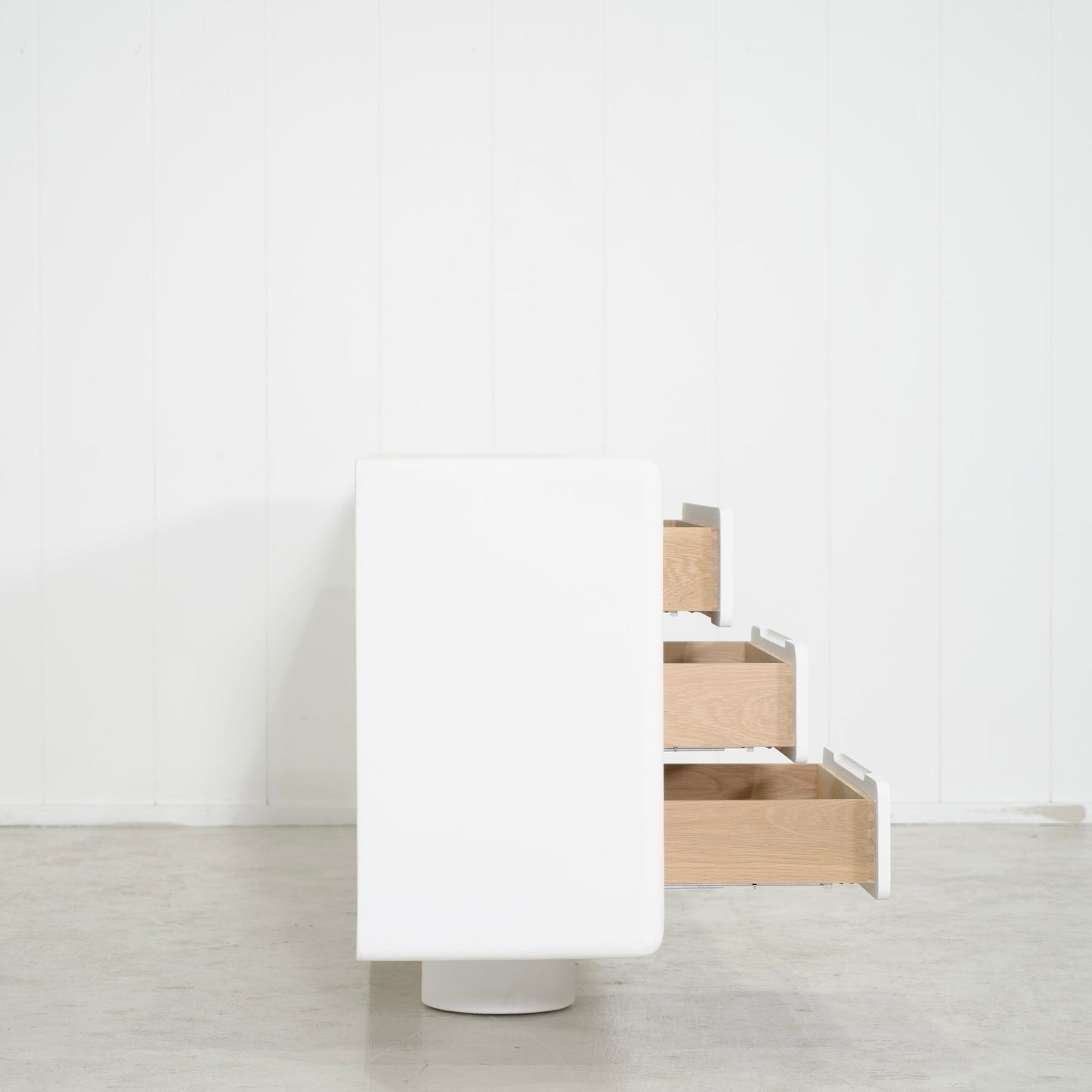 Console Livia