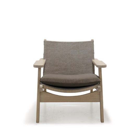 Chaise Moore