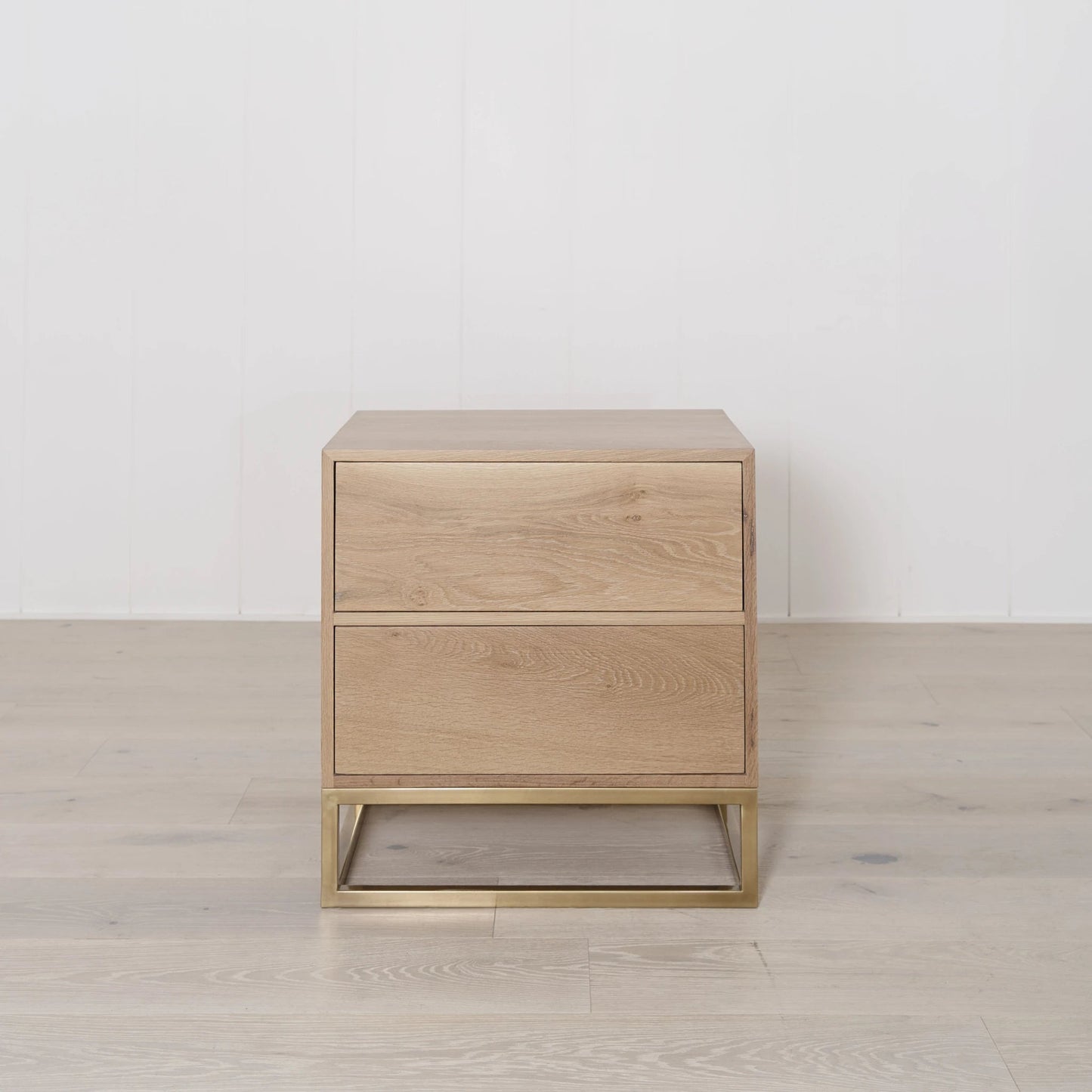 Structure - Table de chevet avec base en laiton
